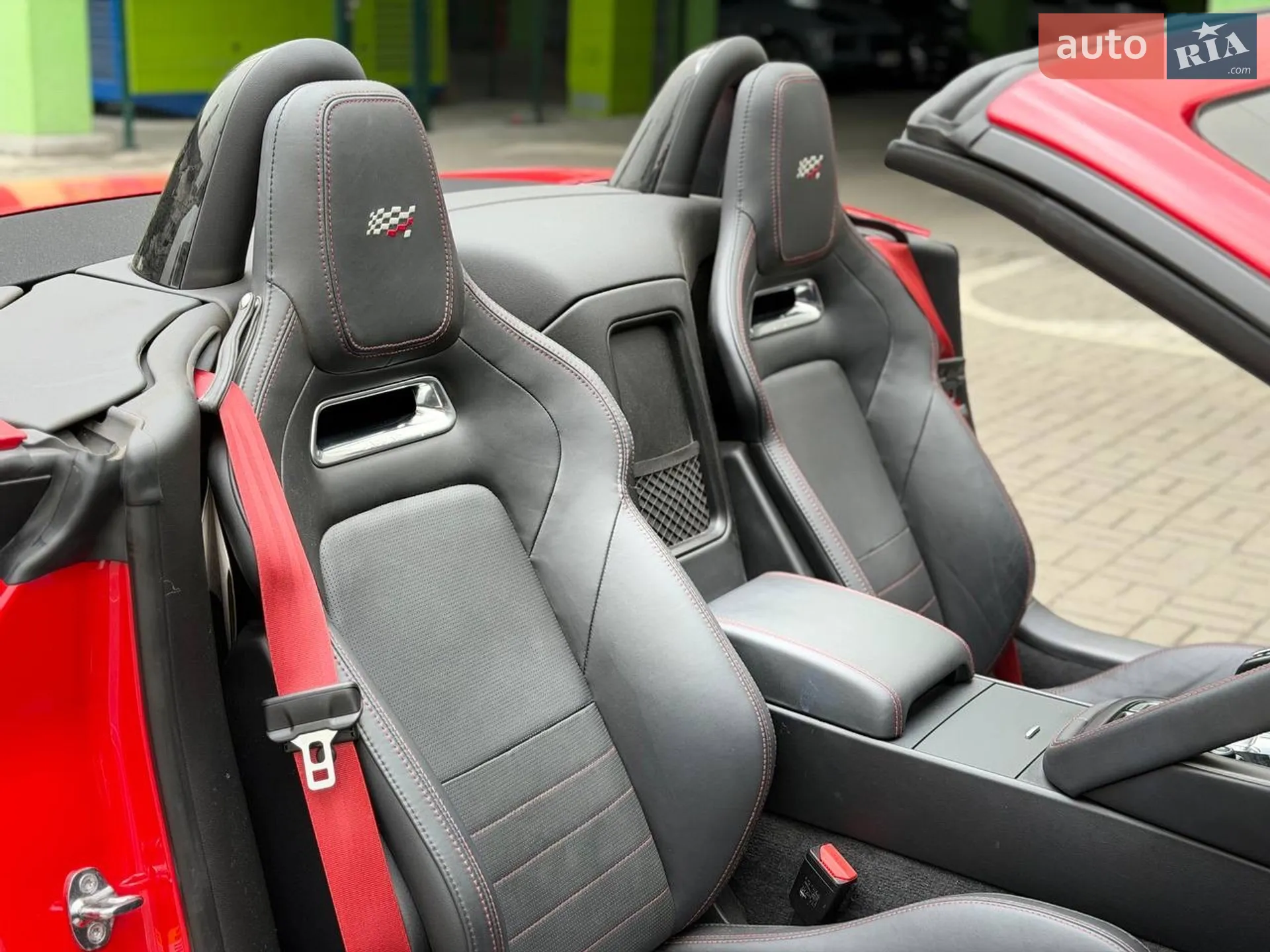 2019 Jaguar F-Type - мініатюра 16