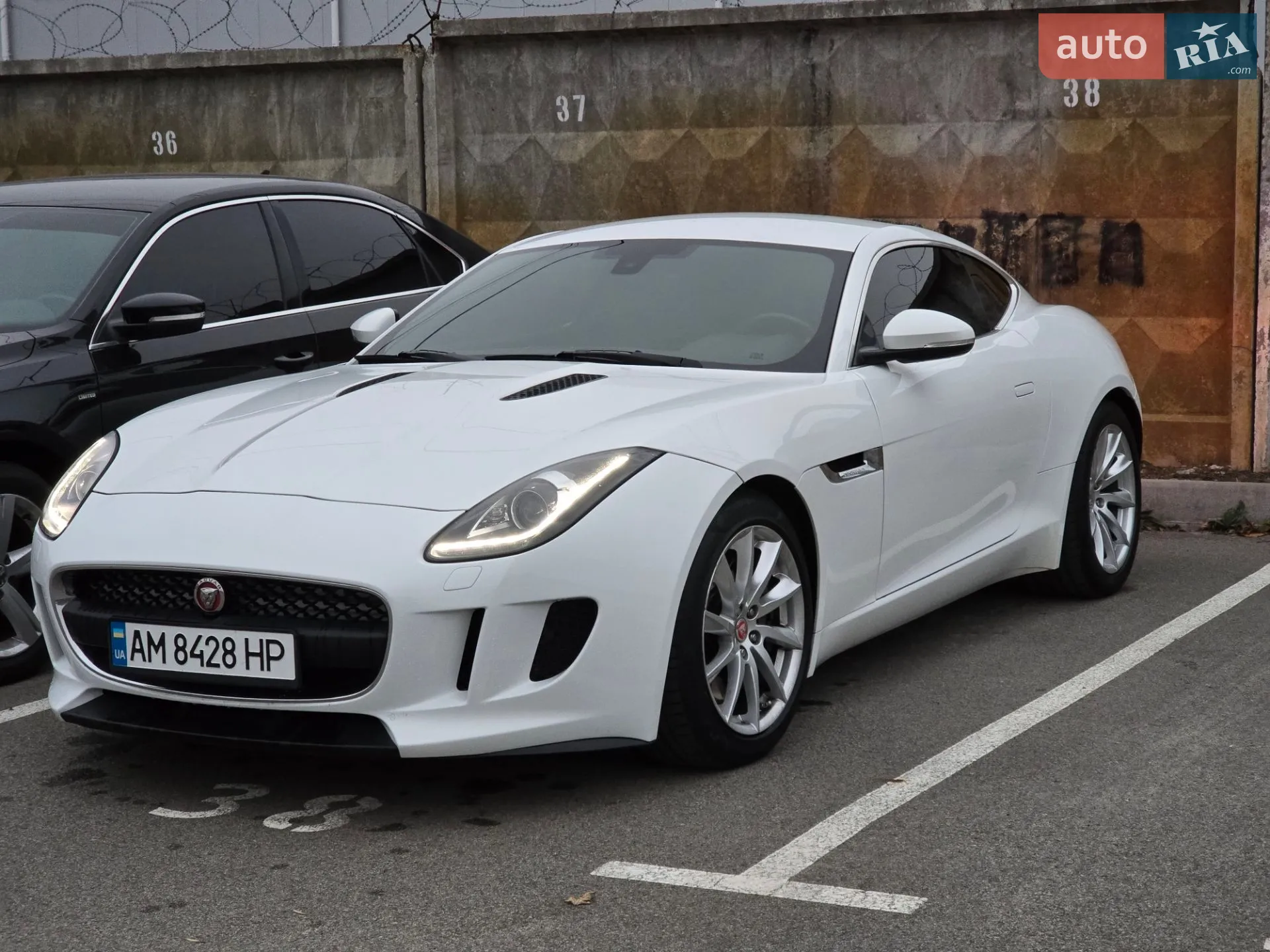 2016 Jaguar F-Type - мініатюра 9