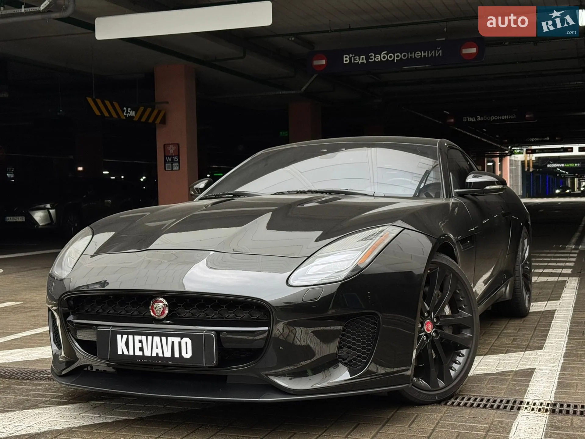 2018 Jaguar F-Type - мініатюра 2