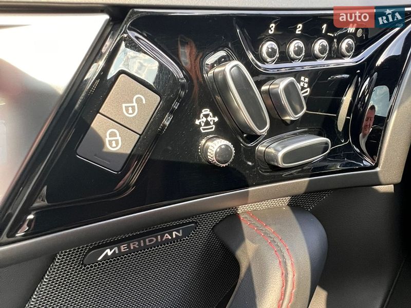 Купе Jaguar F-Type 2016 в Днепре