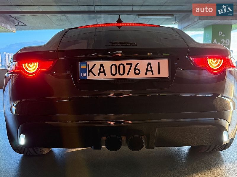 Купе Jaguar F-Type 2016 в Києві фото 8 Купе Jaguar F-Type 2016 в Києві
