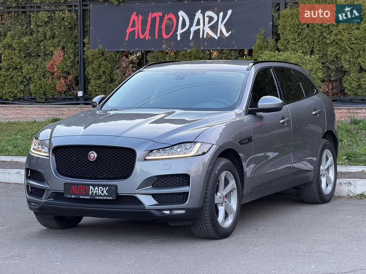 2020 Jaguar F-Pace - мініатюра 39