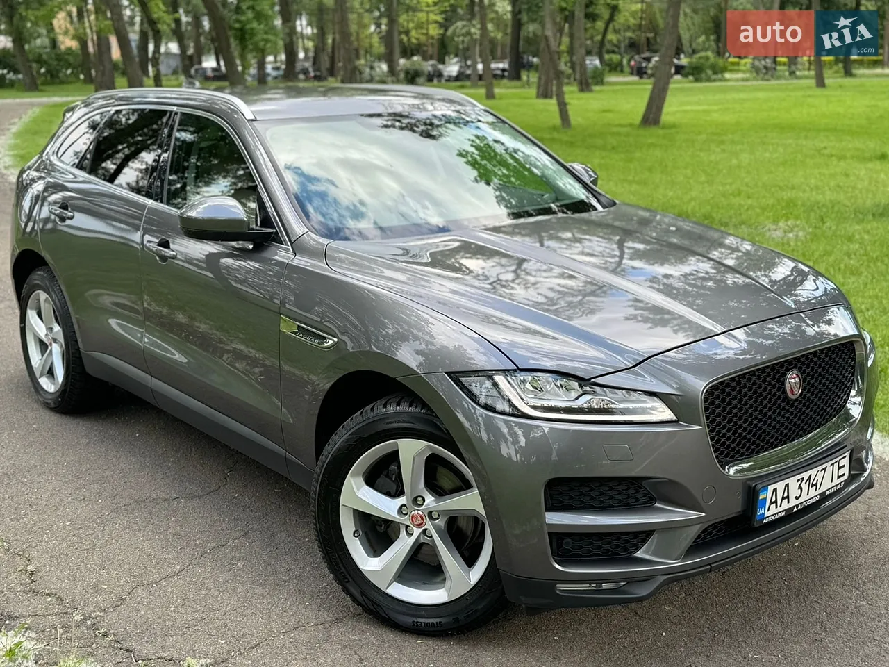 2019 Jaguar F-Pace - мініатюра 37