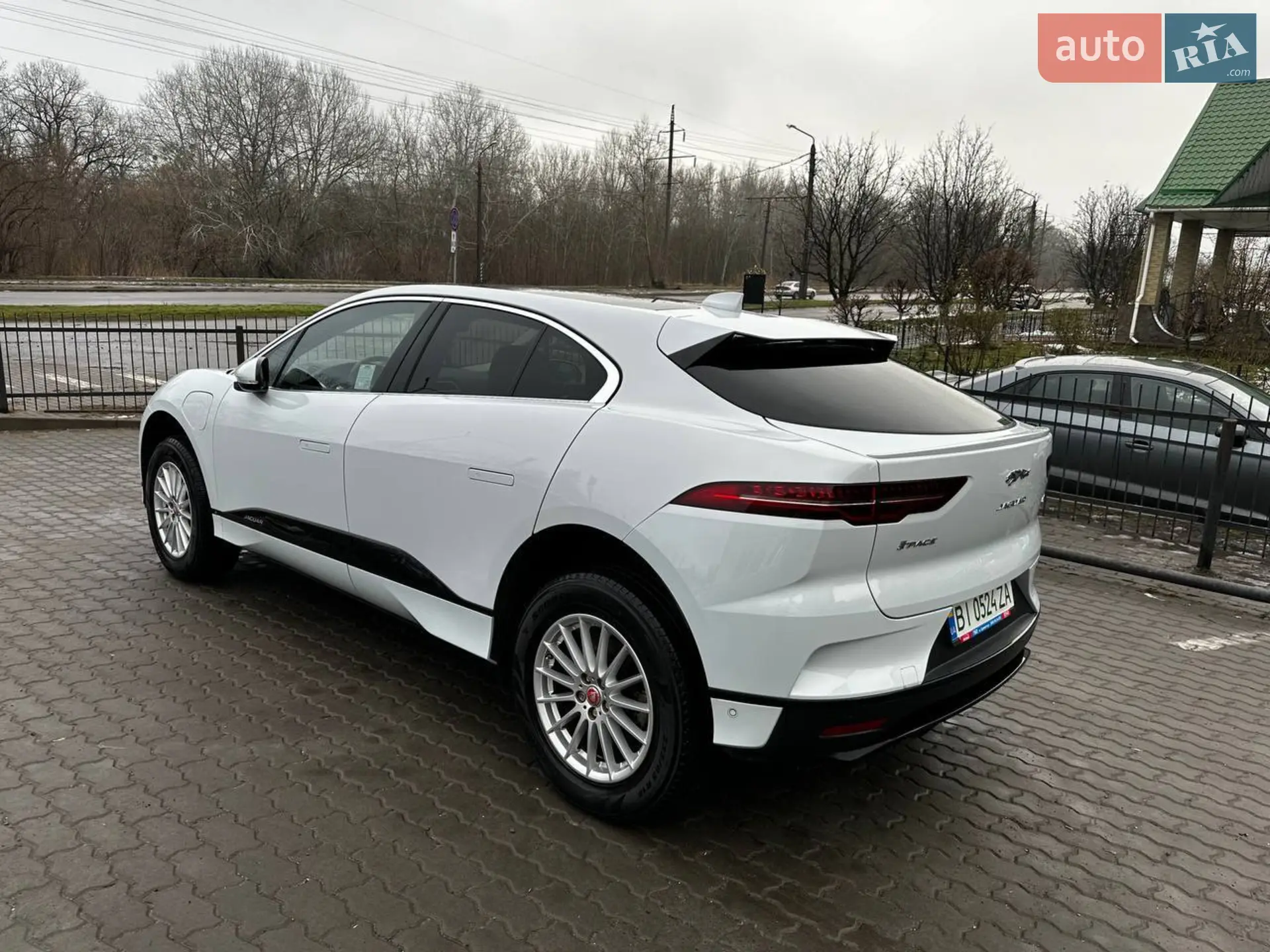 2019 Jaguar I-Pace - мініатюра 2