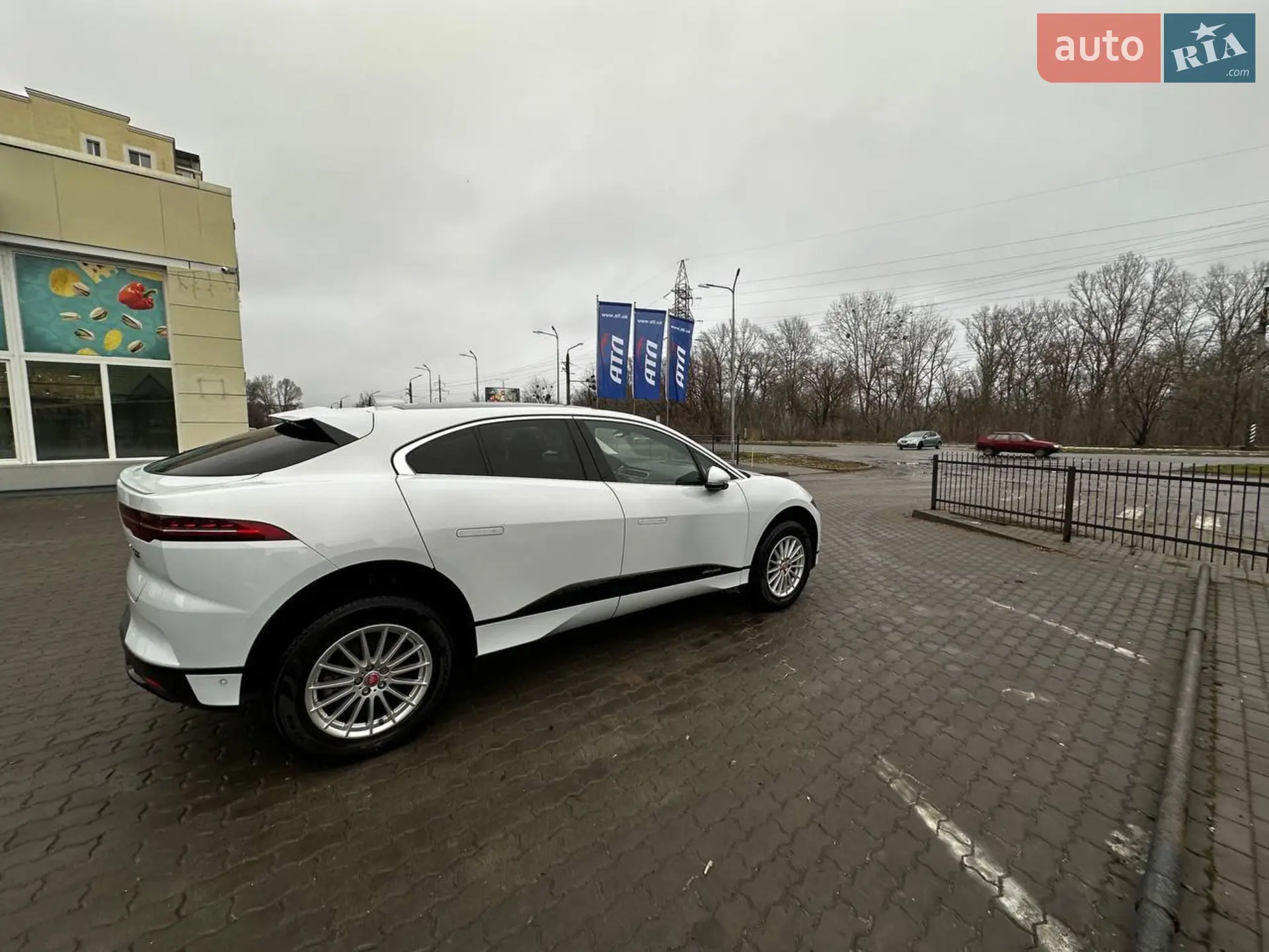 2019 Jaguar I-Pace - мініатюра 6