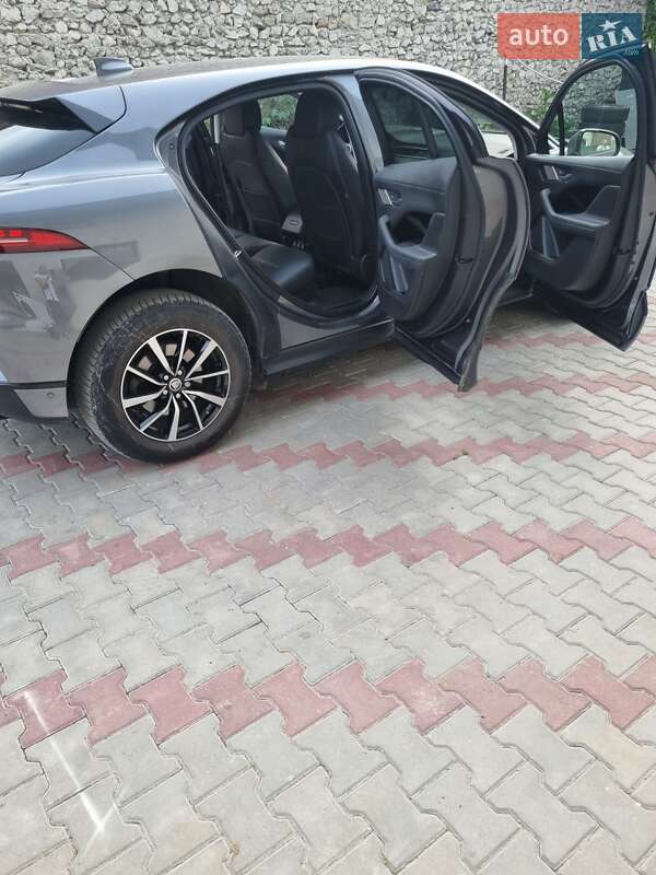 Позашляховик / Кросовер Jaguar I-Pace 2018 в Дунаївцях
