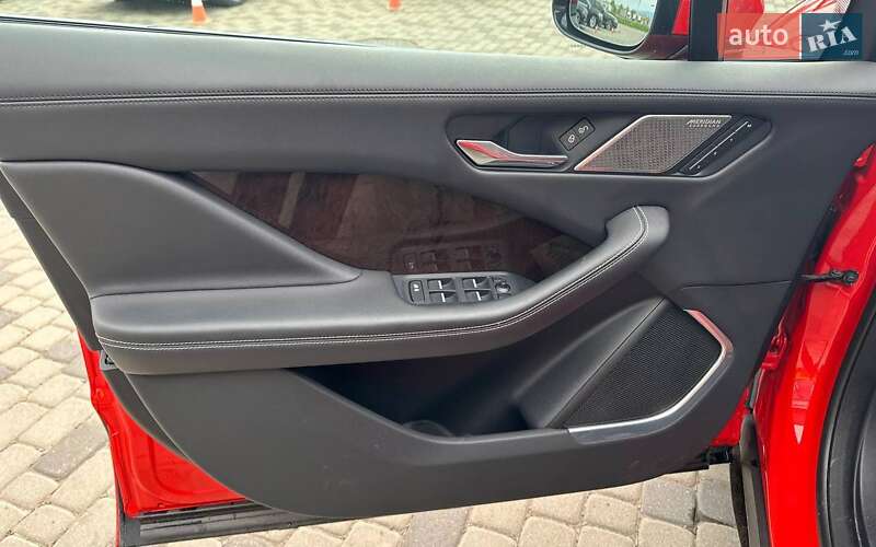 Позашляховик / Кросовер Jaguar I-Pace 2018 в Мукачевому