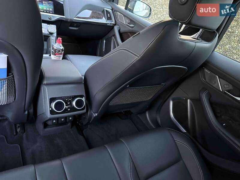 Позашляховик / Кросовер Jaguar I-Pace 2018 в Чернівцях