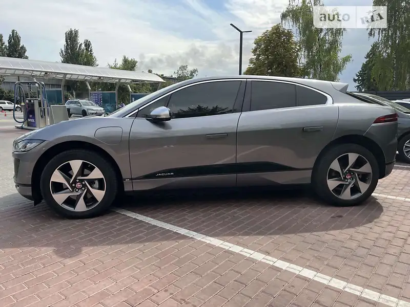 Внедорожник / Кроссовер Jaguar I-Pace 2020 в 
