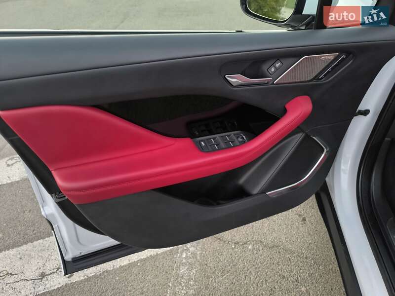 Позашляховик / Кросовер Jaguar I-Pace 2019 в Львові