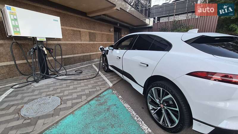 Внедорожник / Кроссовер Jaguar I-Pace 2018 в Киеве фото 71 Внедорожник / Кроссовер Jaguar I-Pace 2018 в Киеве