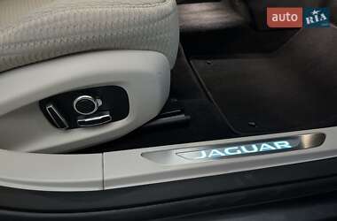Внедорожник / Кроссовер Jaguar I-Pace 2018 в 