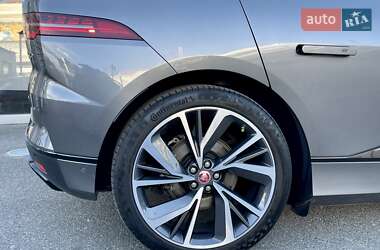 Внедорожник / Кроссовер Jaguar I-Pace 2018 в 