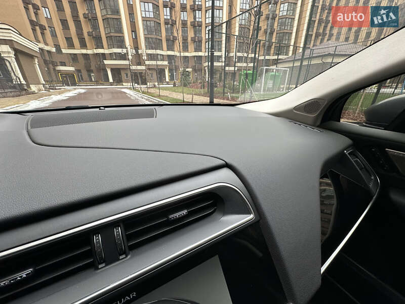Внедорожник / Кроссовер Jaguar I-Pace 2019 в Киеве фото 34 Внедорожник / Кроссовер Jaguar I-Pace 2019 в Киеве
