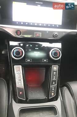 Позашляховик / Кросовер Jaguar I-Pace 2019 в 