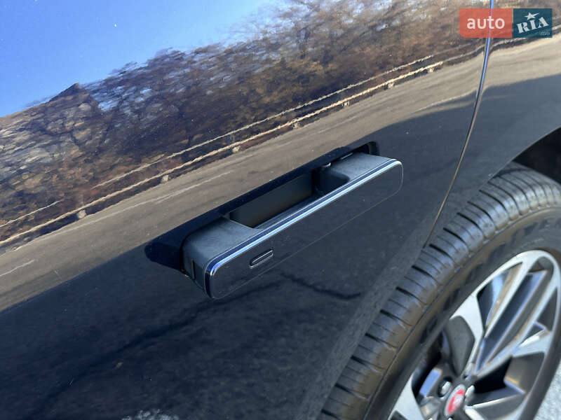 Внедорожник / Кроссовер Jaguar I-Pace 2020 в Киеве