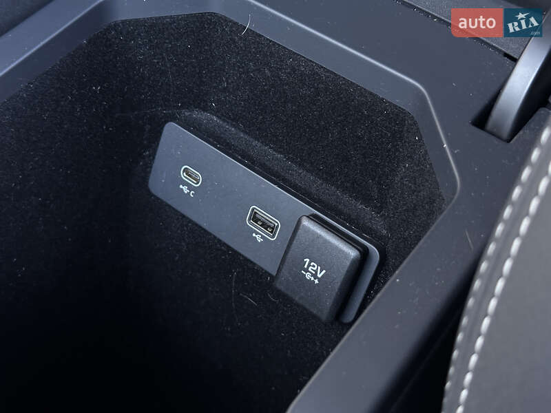 Внедорожник / Кроссовер Jaguar I-Pace 2020 в Киеве