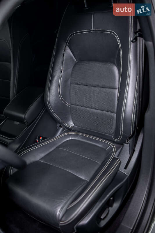 Внедорожник / Кроссовер Jaguar I-Pace 2018 в Черновцах фото 68 Внедорожник / Кроссовер Jaguar I-Pace 2018 в Черновцах