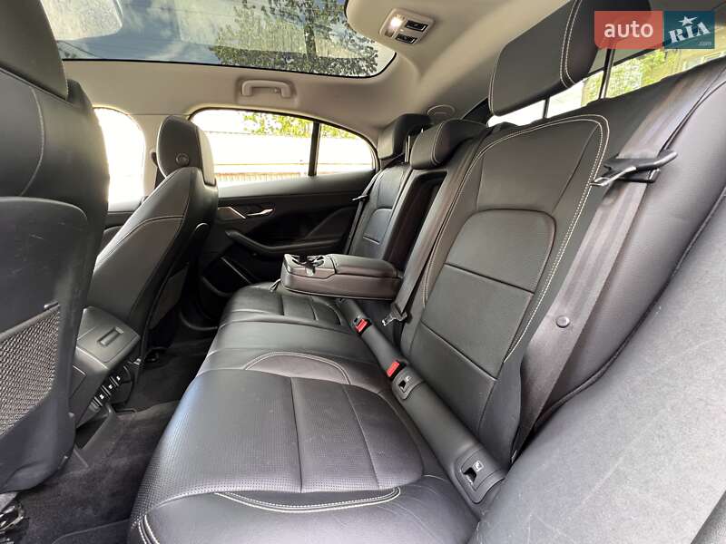 Позашляховик / Кросовер Jaguar I-Pace 2018 в Чернівцях