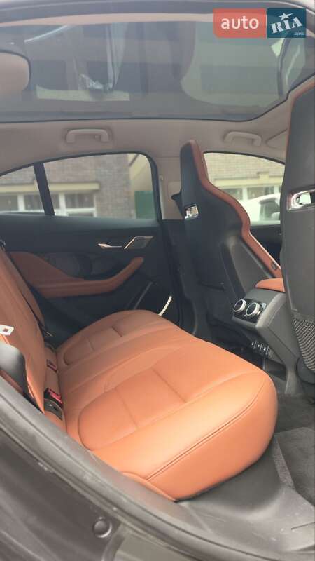 Внедорожник / Кроссовер Jaguar I-Pace 2019 в Киеве