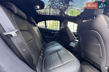 Внедорожник / Кроссовер Jaguar I-Pace 2021 в 