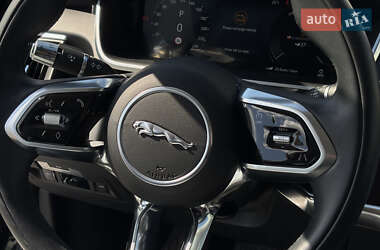 Позашляховик / Кросовер Jaguar I-Pace 2020 в 