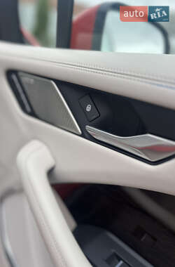 Внедорожник / Кроссовер Jaguar I-Pace 2018 в 