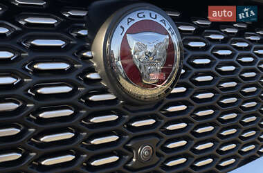 Внедорожник / Кроссовер Jaguar I-Pace 2020 в 