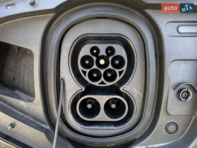 Внедорожник / Кроссовер Jaguar I-Pace 2020 в Львове фото 16 Внедорожник / Кроссовер Jaguar I-Pace 2020 в Львове