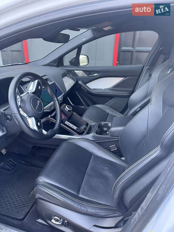 Позашляховик / Кросовер Jaguar I-Pace 2018 в Новоселиці