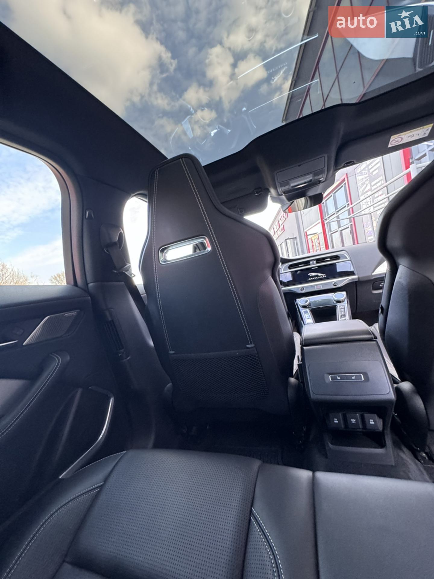 Jaguar I-Pace 2018 VIN SADHA2B15K1F67066 фото оголошення 10 з 11