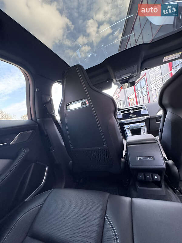 Позашляховик / Кросовер Jaguar I-Pace 2018 в Новоселиці