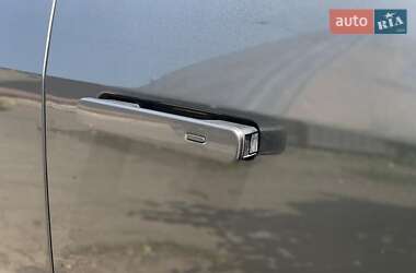 Внедорожник / Кроссовер Jaguar I-Pace 2020 в 