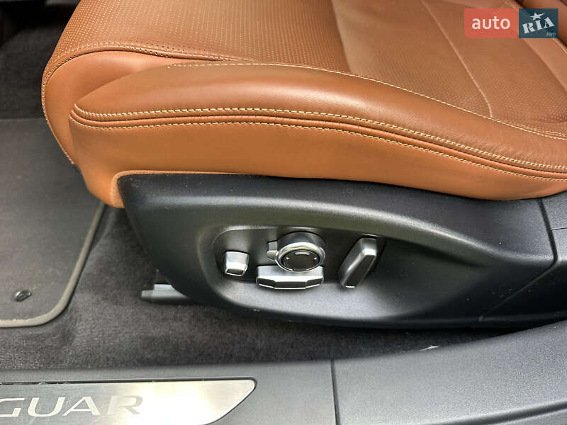 Внедорожник / Кроссовер Jaguar I-Pace 2019 в Киеве