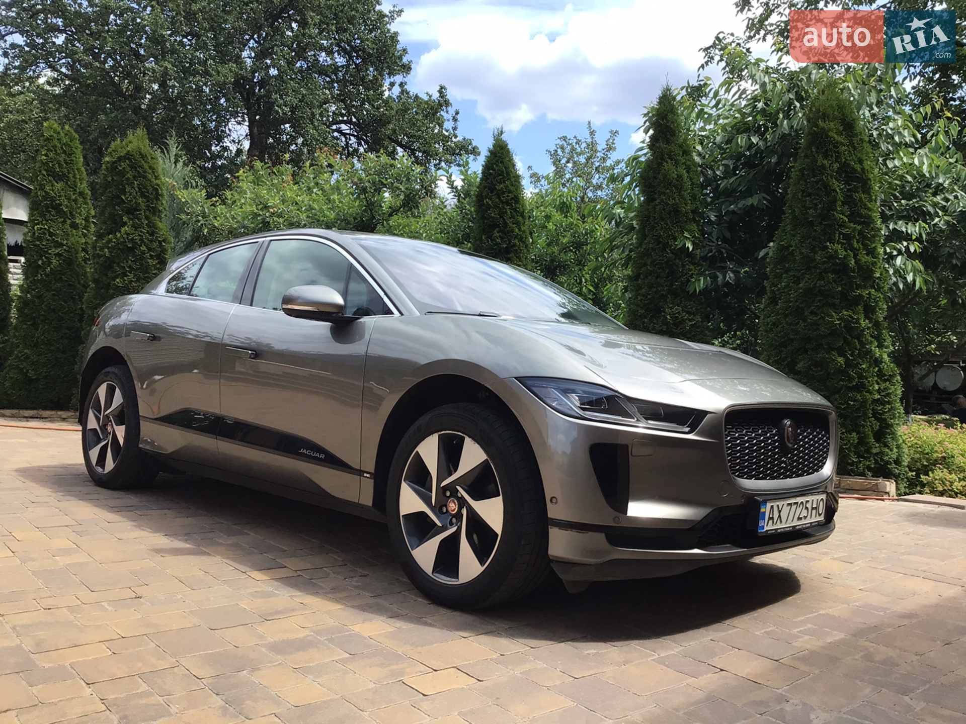 2019 Jaguar I-Pace - мініатюра 2
