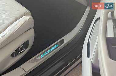 Позашляховик / Кросовер Jaguar I-Pace 2019 в 