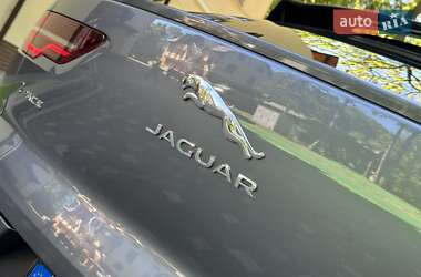 Позашляховик / Кросовер Jaguar I-Pace 2020 в 