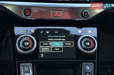 Внедорожник / Кроссовер Jaguar I-Pace 2019 в 