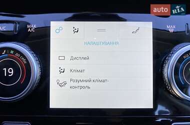 Позашляховик / Кросовер Jaguar I-Pace 2019 в 