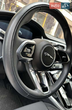 Позашляховик / Кросовер Jaguar I-Pace 2021 в 