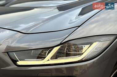 Позашляховик / Кросовер Jaguar I-Pace 2019 в 