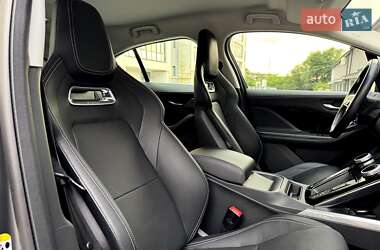 Позашляховик / Кросовер Jaguar I-Pace 2019 в 