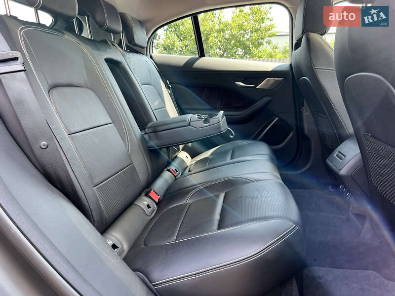Позашляховик / Кросовер Jaguar I-Pace 2019 в Луцьку