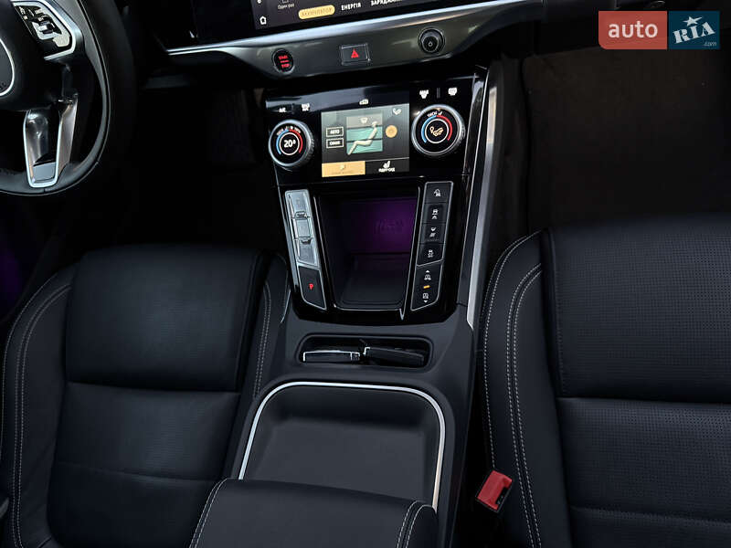 Внедорожник / Кроссовер Jaguar I-Pace 2024 в Тернополе фото 29 Внедорожник / Кроссовер Jaguar I-Pace 2024 в Тернополе