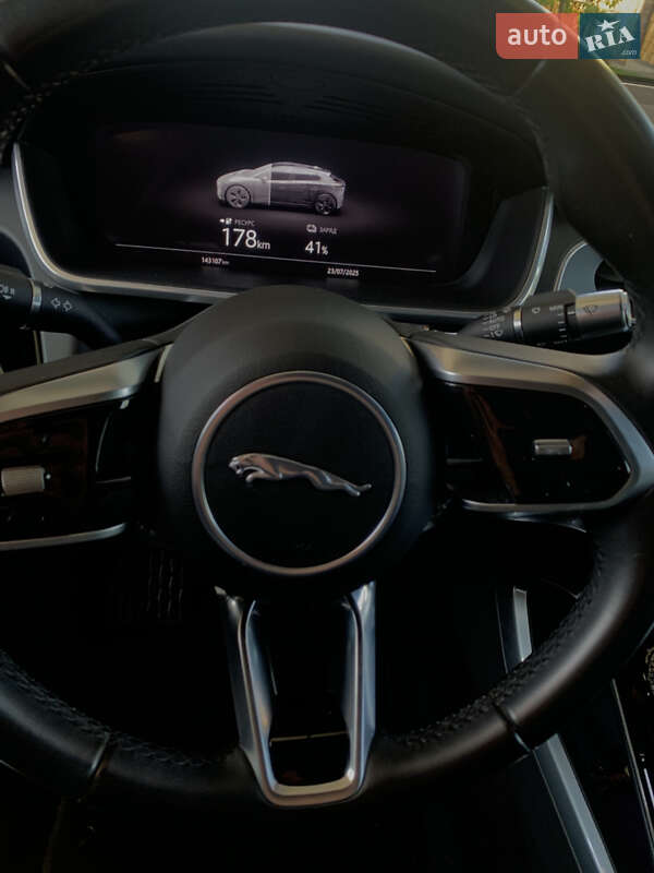 Позашляховик / Кросовер Jaguar I-Pace 2018 в Новояворівську