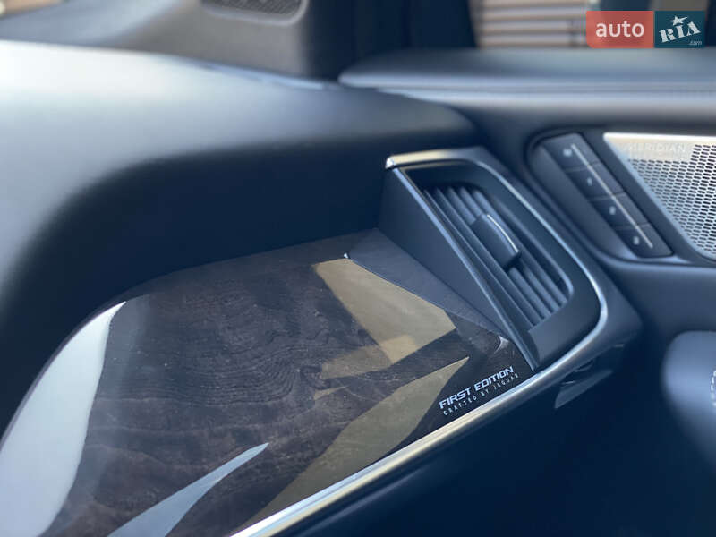 Позашляховик / Кросовер Jaguar I-Pace 2018 в Хмельницькому фото 38 Позашляховик / Кросовер Jaguar I-Pace 2018 в Хмельницькому