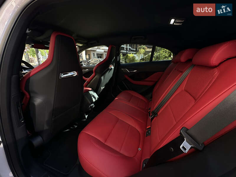 Внедорожник / Кроссовер Jaguar I-Pace 2021 в Киеве