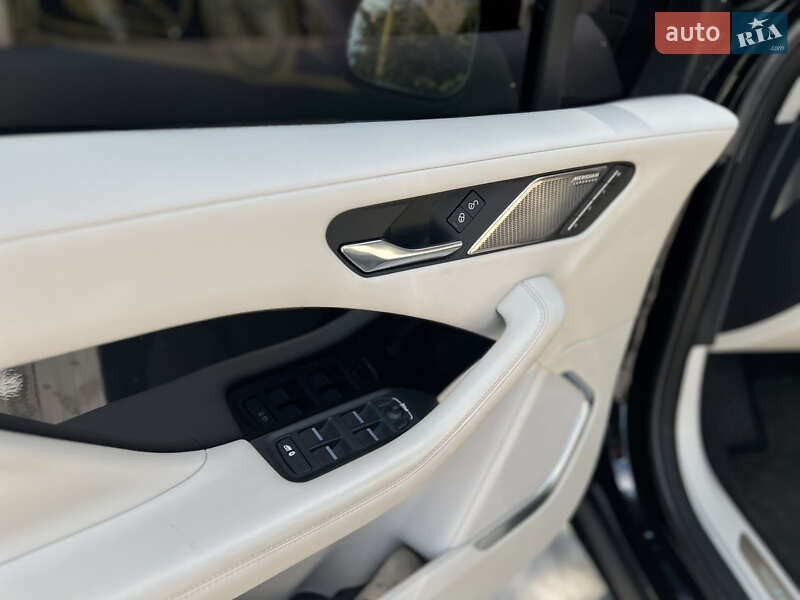 Внедорожник / Кроссовер Jaguar I-Pace 2019 в Киеве