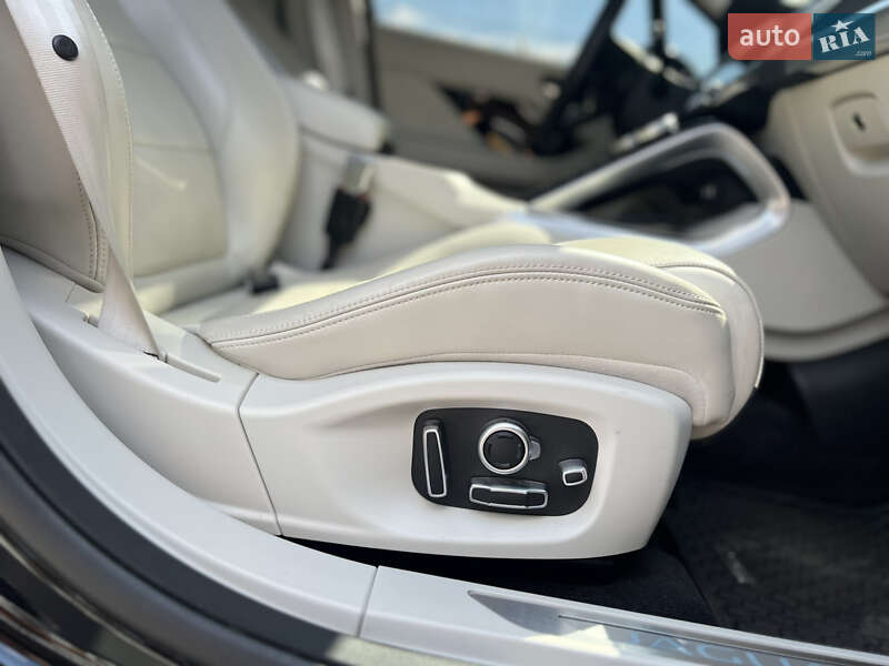 Внедорожник / Кроссовер Jaguar I-Pace 2019 в Киеве