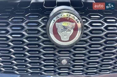 Позашляховик / Кросовер Jaguar I-Pace 2021 в 